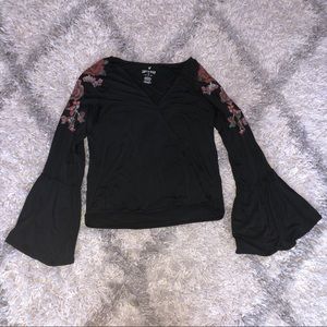 American Eagle size small floral embroidered top